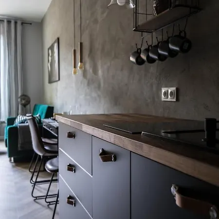 Zamkniete-stylish In Modern Building - Praga - 10min To Old Town - Z14